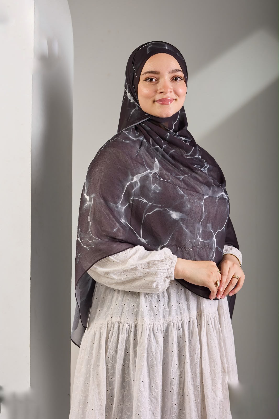 Midnight Marble Khimar