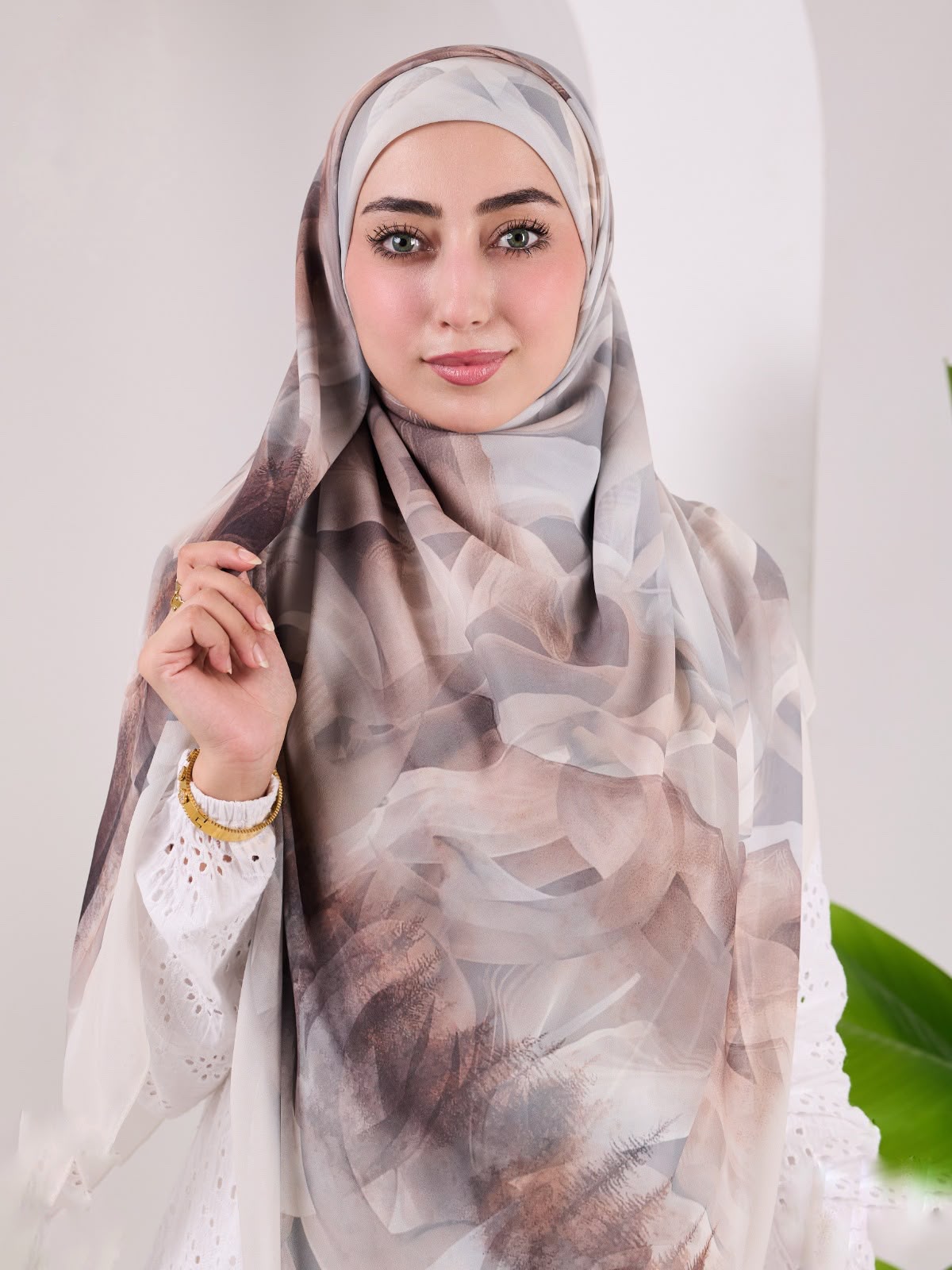 Mocha Veil Malezy