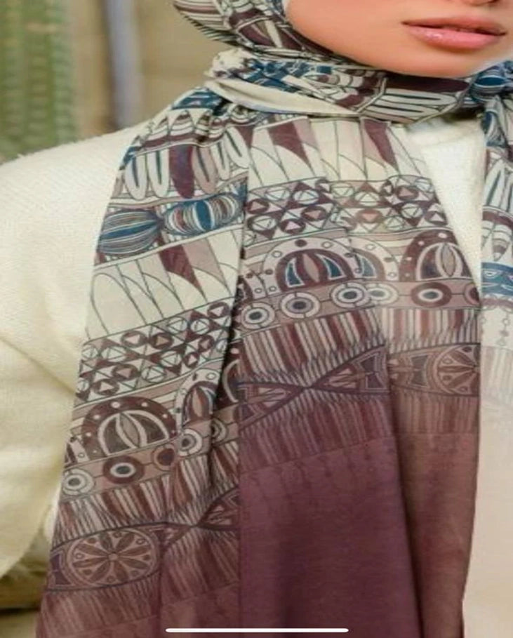 Oriental charm