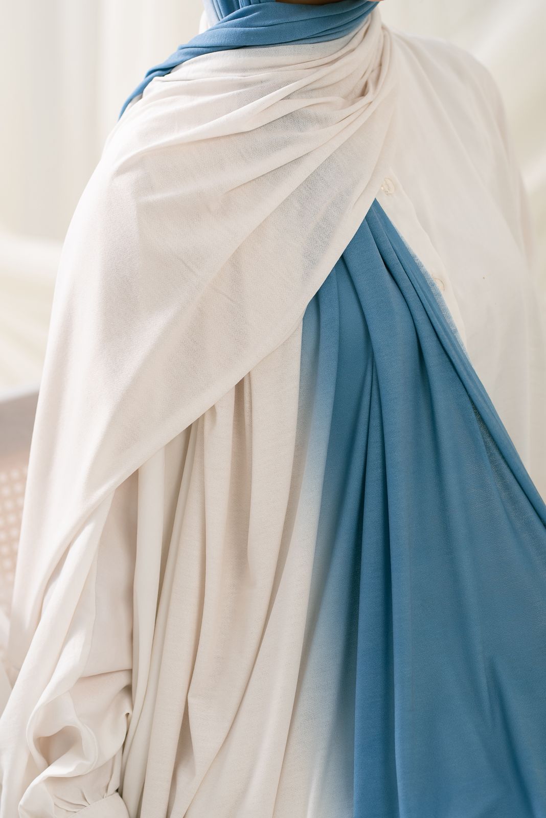 Sky Blue x Off white Kuwaiti Dedrade