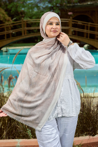 Taupe Mist