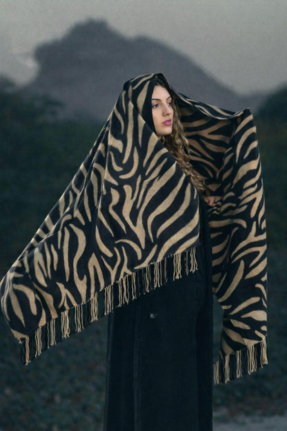 Zebra Lines Shawl