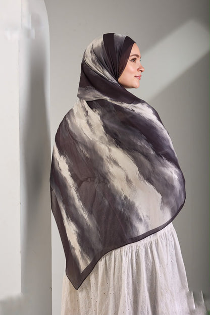 Ivory Storm Khimar