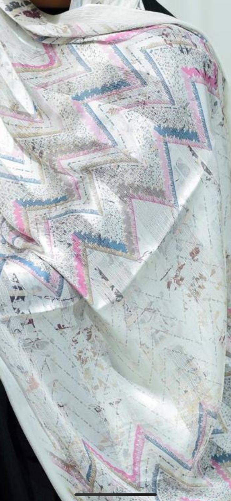 Zigzag Pastel Dubetta x satin Scarf