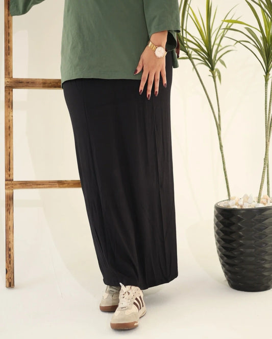 Basic Skirt Black
