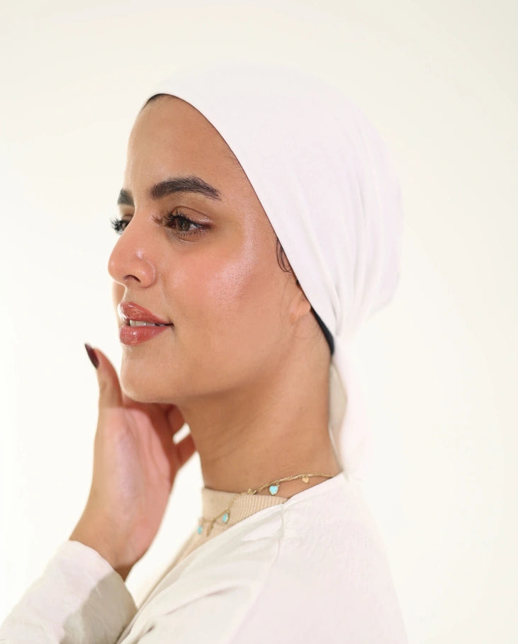 No Thread Cap With Tie-back : Off white