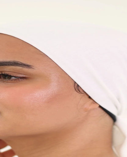 No Thread Cap With Tie-back : Off white