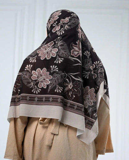 Rose Noir Malezy