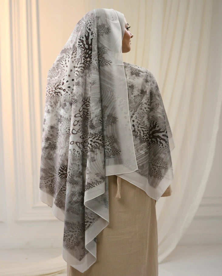 Ivory Ash Khimar