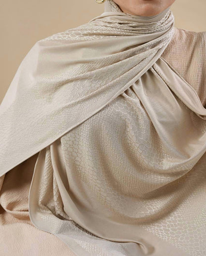 Kuwaiti Veora Beige