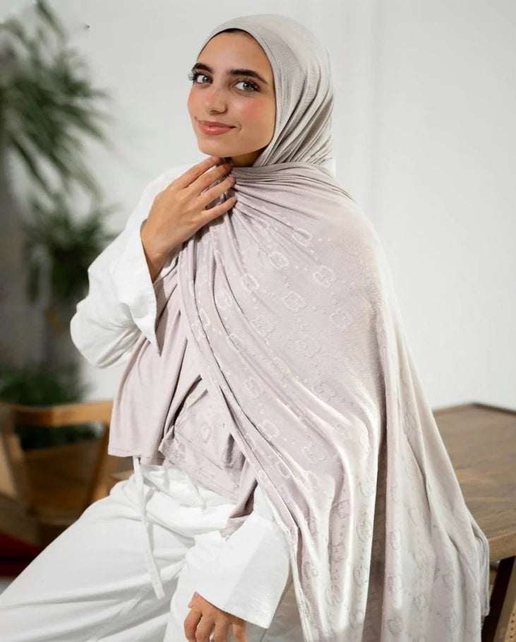 Kuwaiti Gucci Greige