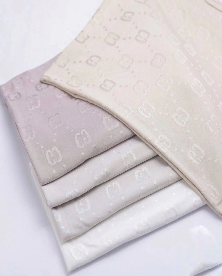Kuwaiti Gucci Light Grey