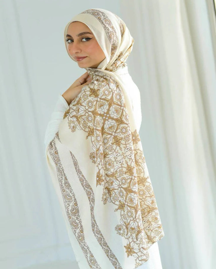 Modal Elara Golden Cream