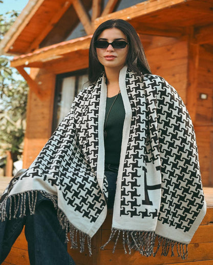 H Pattern Shawl