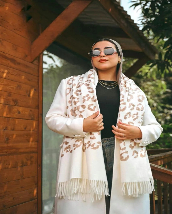 Embro Touch Shawl