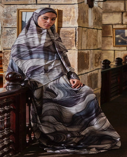 Sliver Navy wave satin Isdal